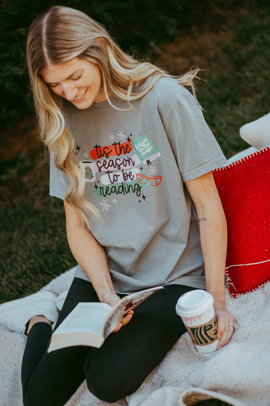 Tis The Season To Be Reading T-Shirt