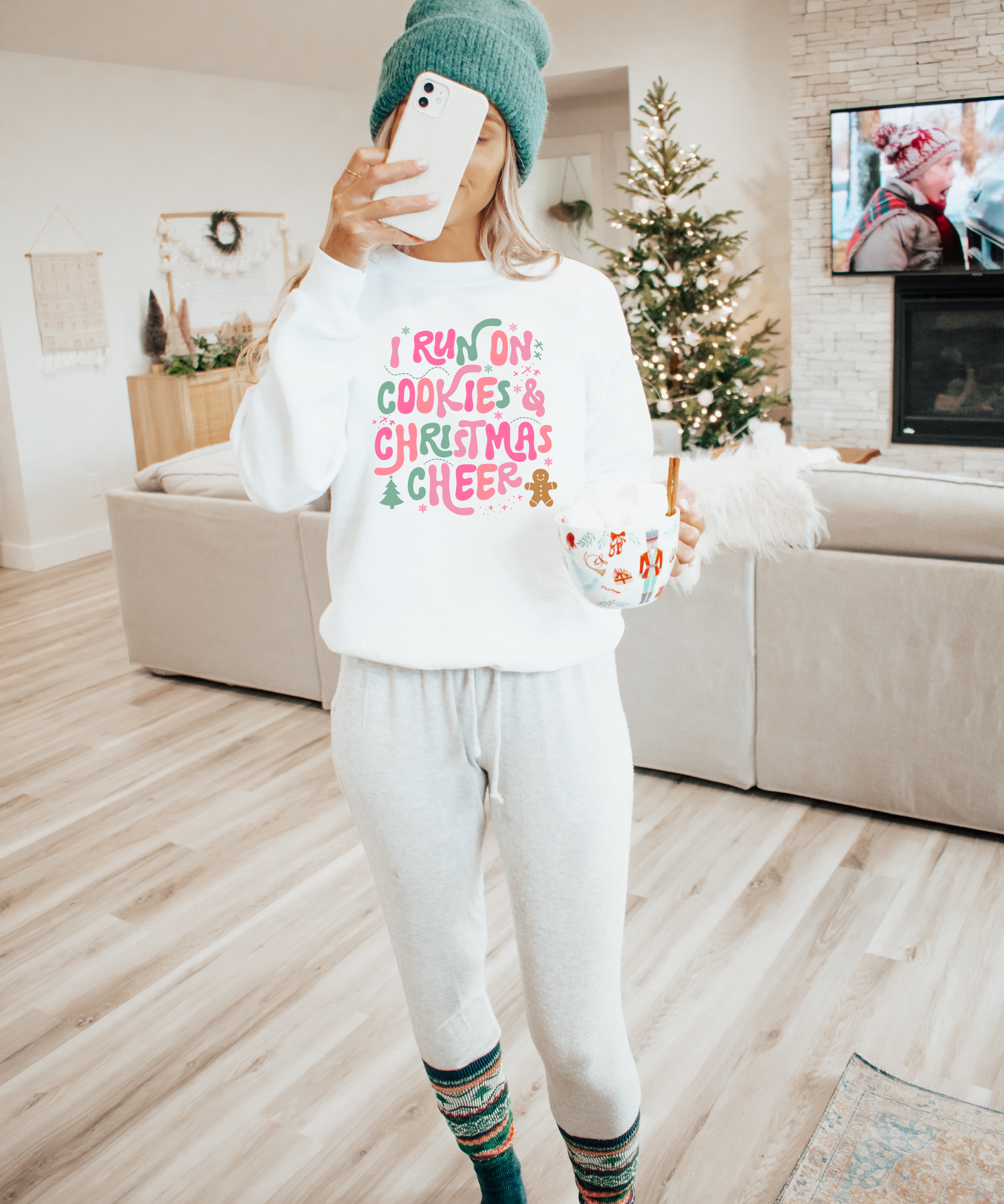 cookiesandchristmascheeradult.png