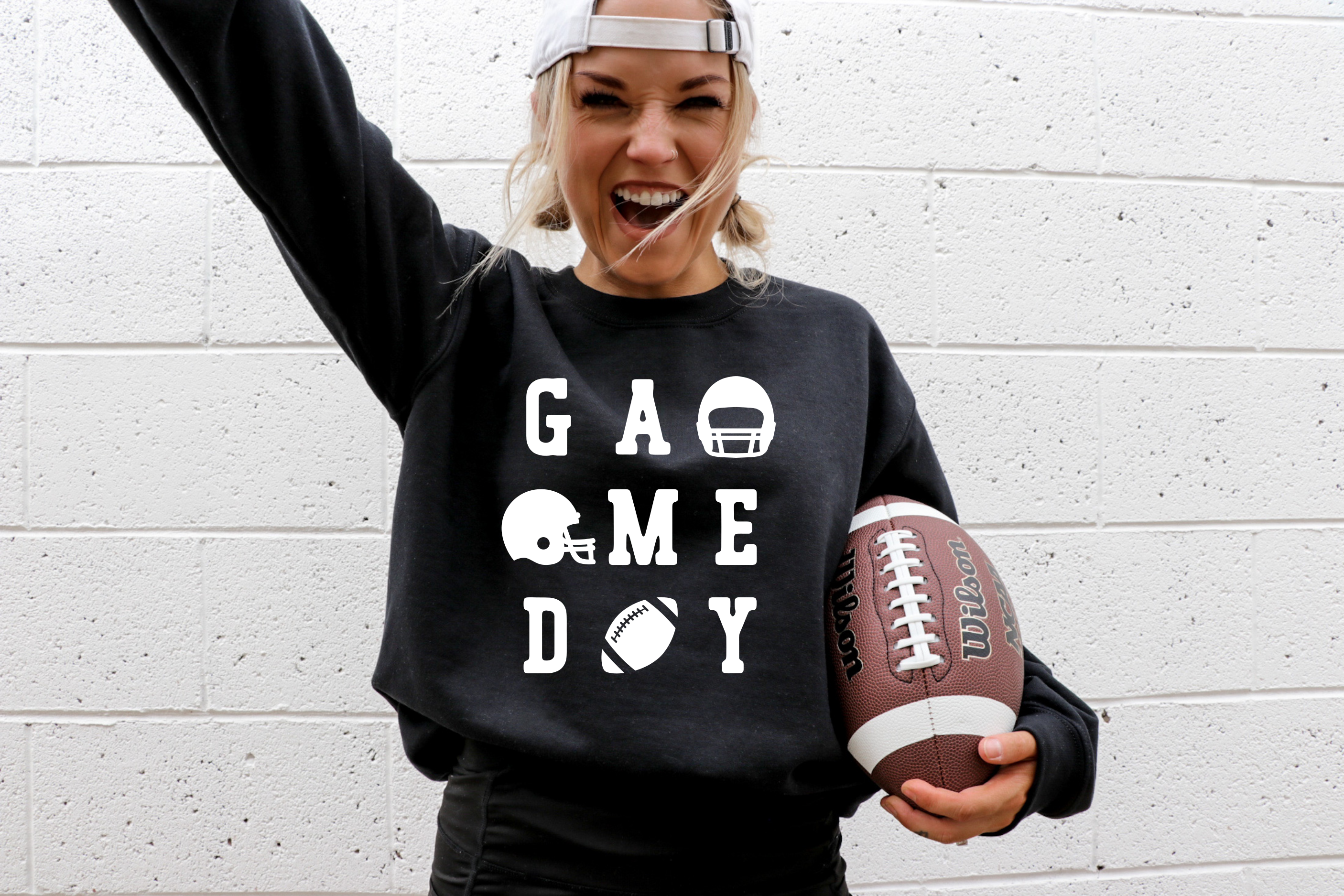 gamedaycrewneckmock.png