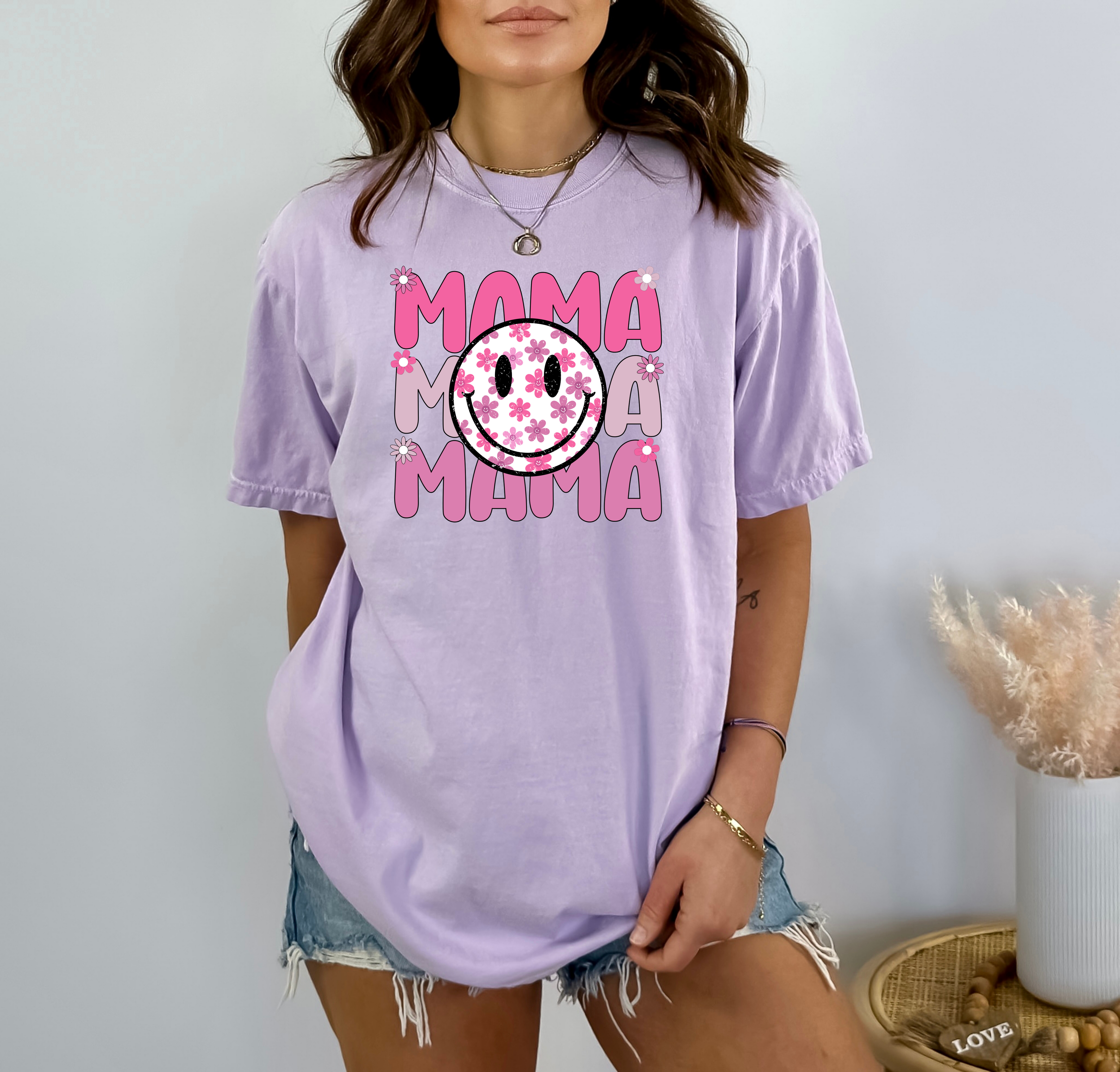 mamamamamamatshirtmock.png