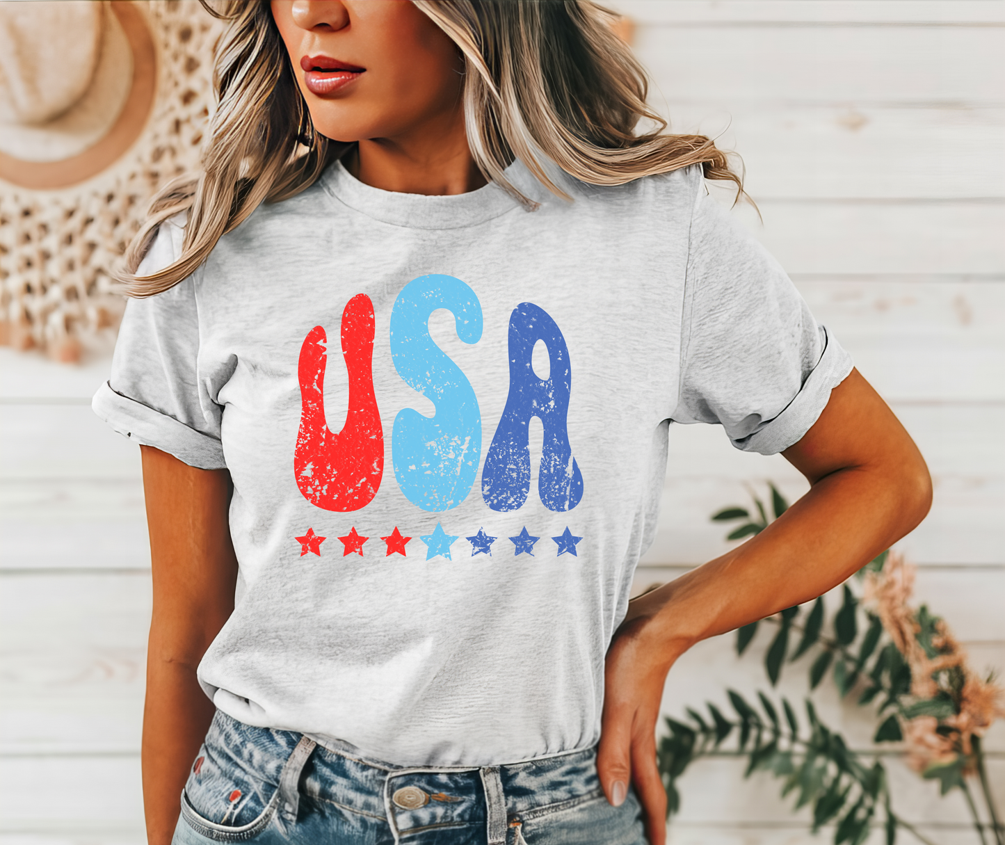 Distressed USA T-Shirt